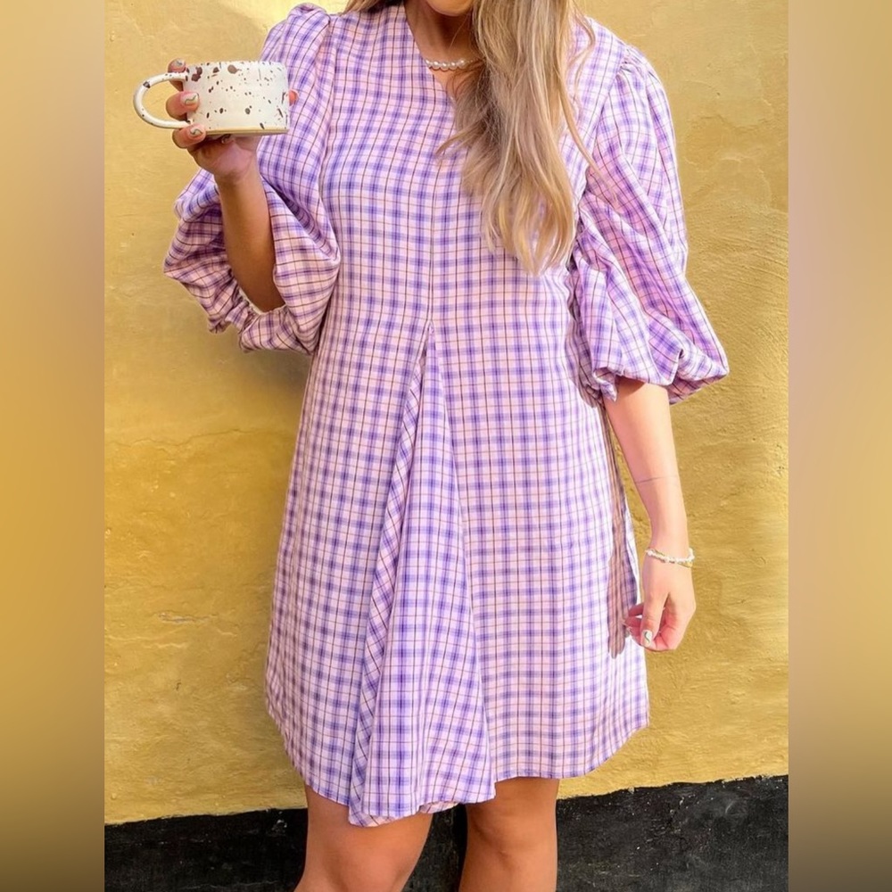 Purple A-view dress